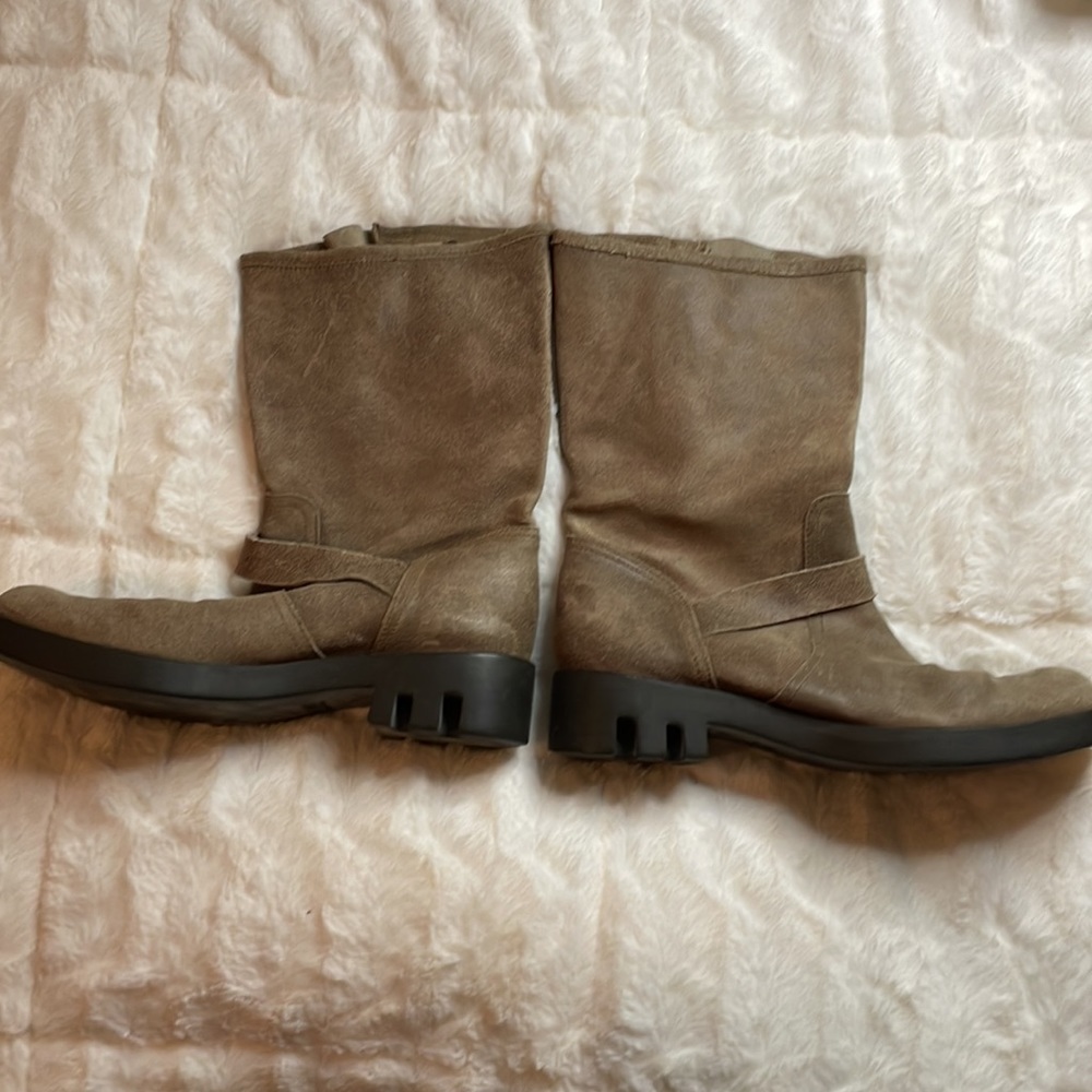 Michael Kors distressed leather moto boots - Picture 2 of 7